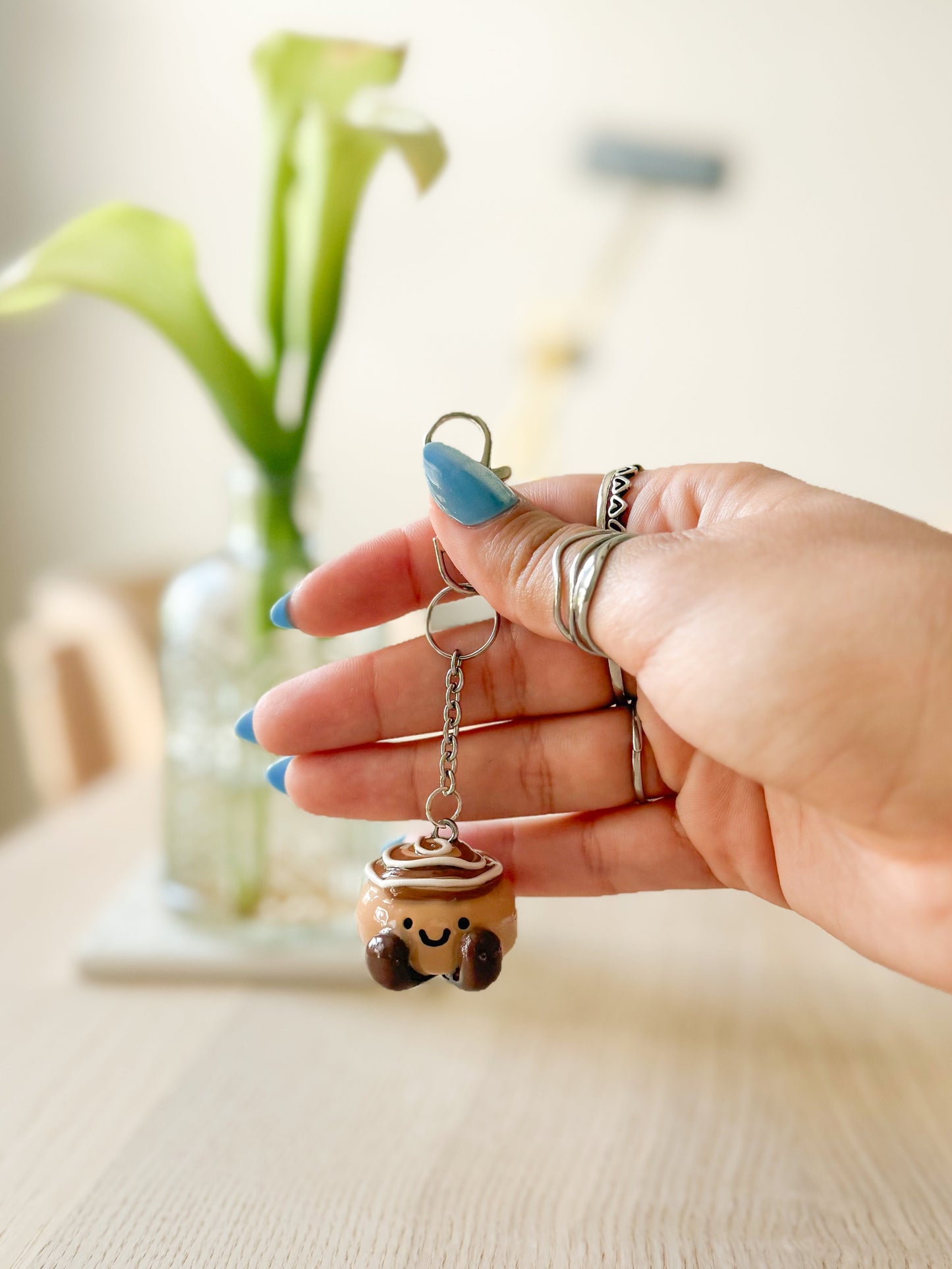 Cinnamon Bun Jellycat Keychain