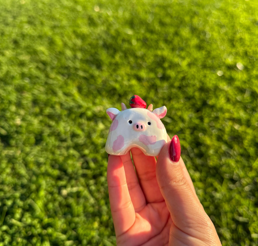 Strawberry Milk Cow Desk Friend
