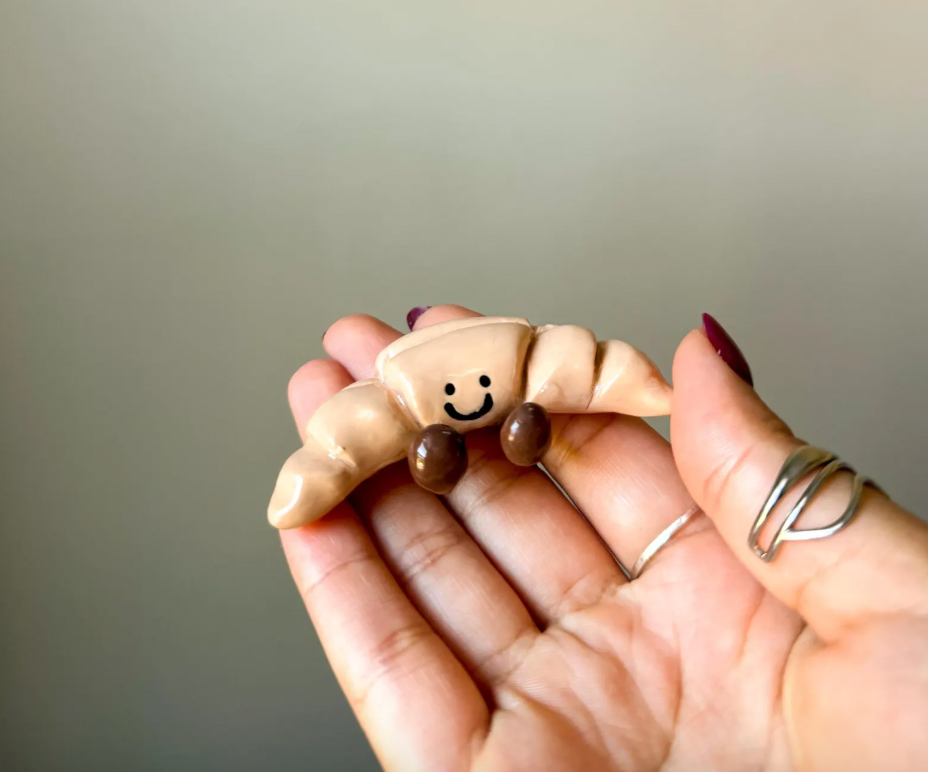 Croissant Jellycat Photo Stand