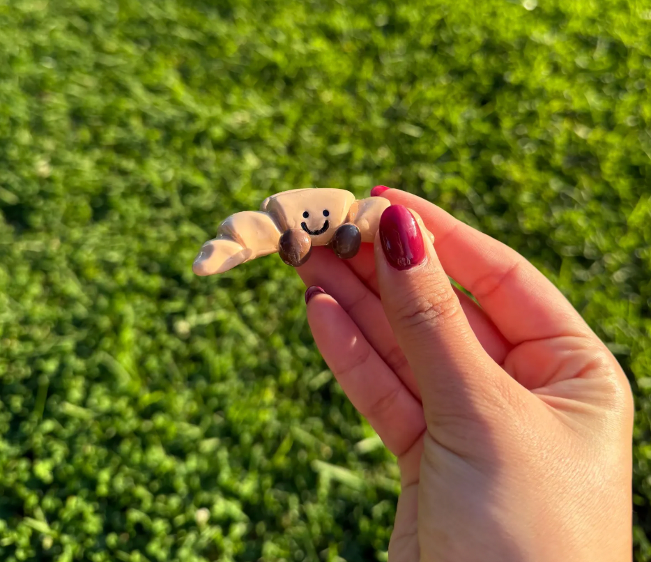 Croissant Jellycat Photo Stand