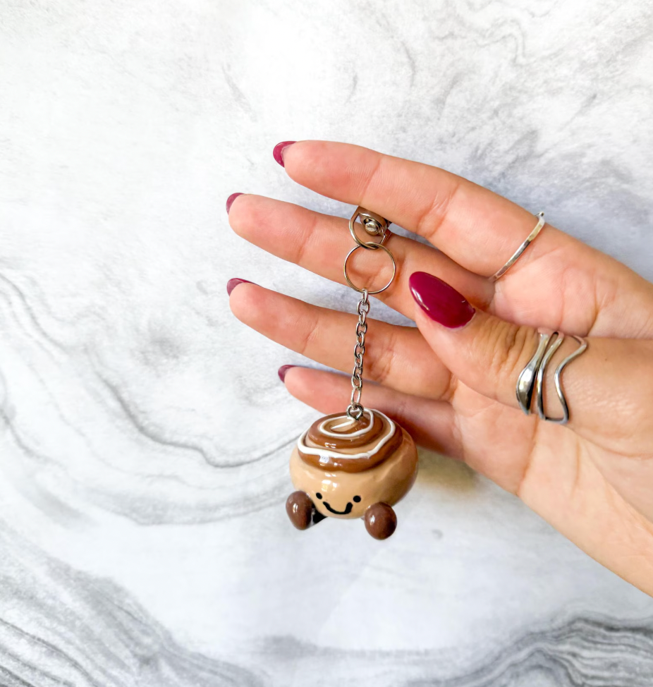 Cinnamon Bun Jellycat Keychain
